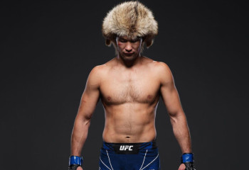 Шавкат Рахмонов станет чемпионом UFC к концу 2024 года - Оливейра