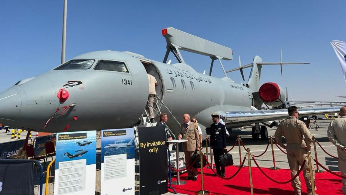 Выставку Dubai Airshow-2023 посетила казахстанская делегация