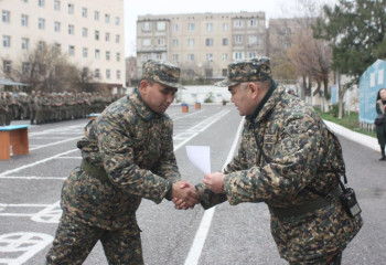 Шымкенттегі Ұлттық ұлан сарбаздары білім гранттарын алды