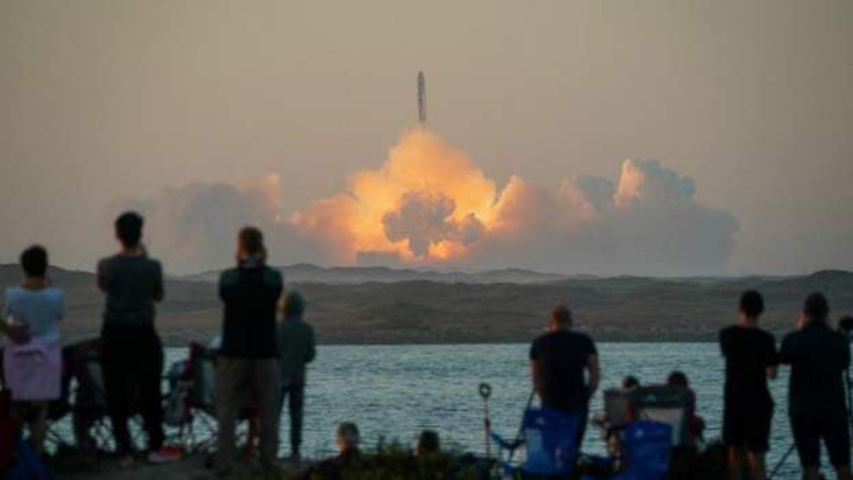 SpaceX произвела тестовый запуск ракетной системы Starship