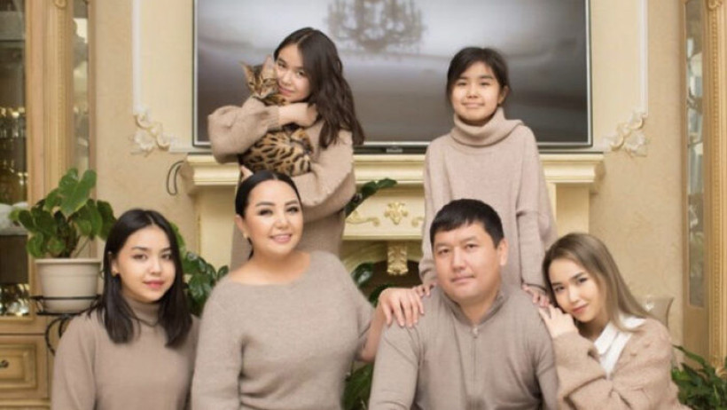  instagram.com/altynaizhorabayeva 