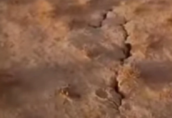 Маңғыстау облысында жер екіге бөлініп, сызат пайда болған