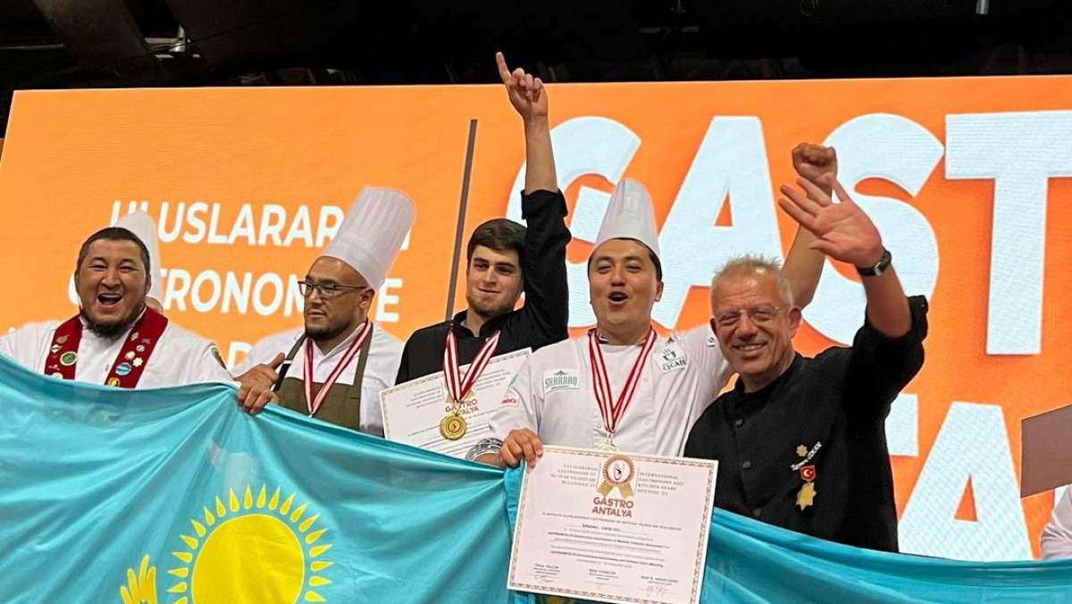 Повар из Казахстана стал лучшим на конкурсе в Турции
