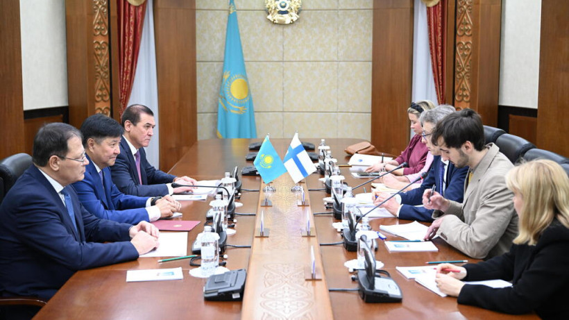  Сенаттың баспасөз қызметі 