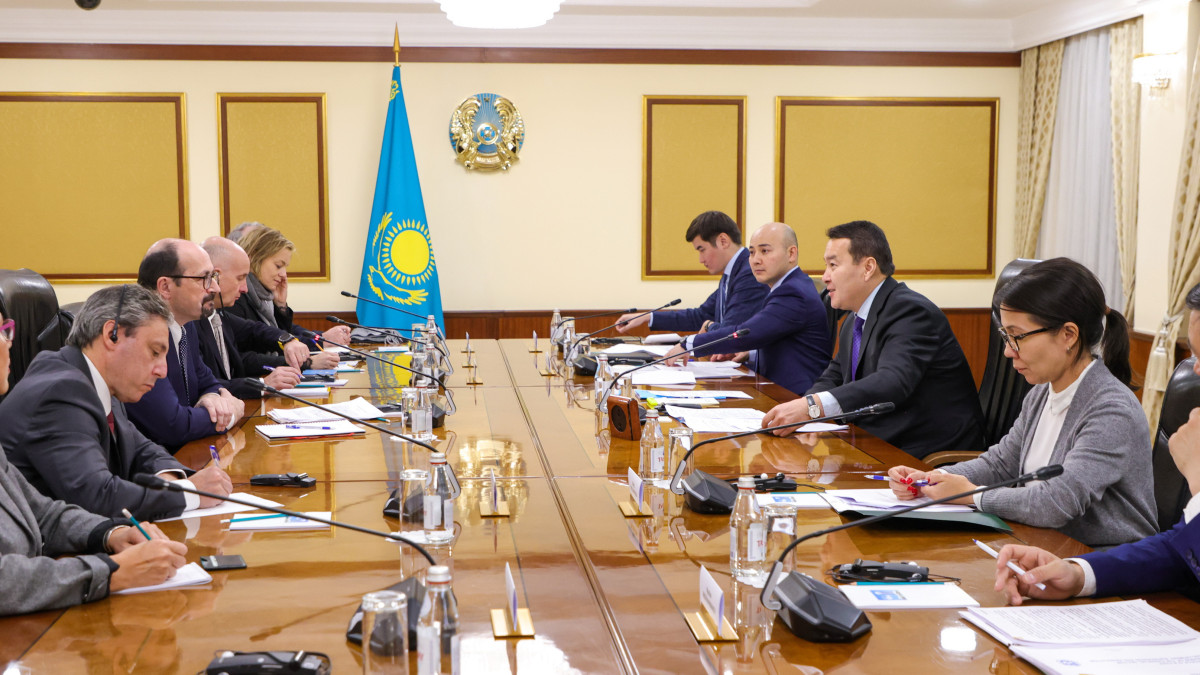  primeminister.kz 