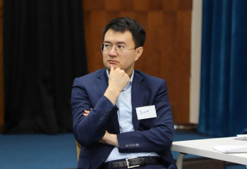 Стартовали трехнедельные курсы для членов Президентского молодежного резерва