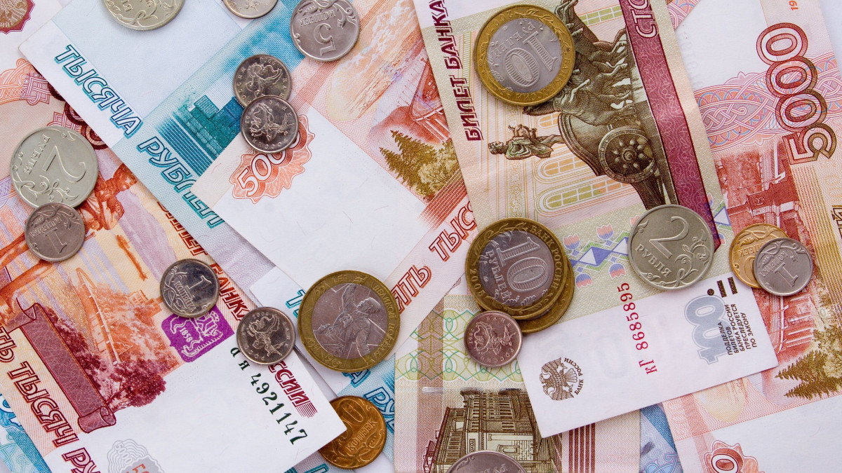 «Чистые» продажи рубля в Казахстане сократились сразу в 35 раз - аналитики