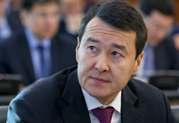 «Тұңғыш Президентке көңіл айтуды жөн деп санадым» – Премьер-министр