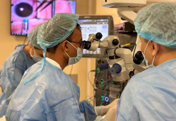 Ведущий хирург из Индии провел мастер-класс для столичных врачей