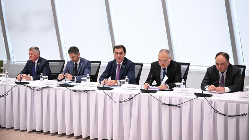  Сенаттың баспасөз қызметі 