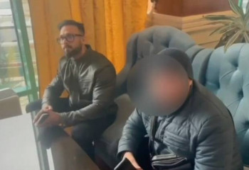 Елордада шетелдік азаматтан жолақыға 45 мың теңге алған такси кінәсын мойындады