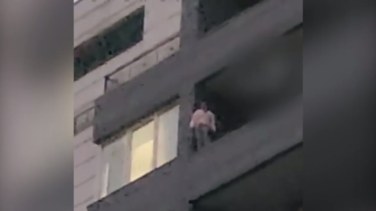  Кадр из видео 