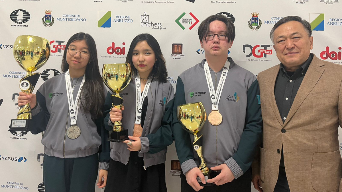 3 медали завоевали на чемпионате мира по шахматам юные казахстанцы