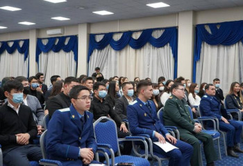Для студентов провели день открытых дверей в прокуратуре столицы