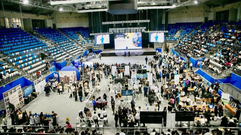  Абай облысының әкімдігі 