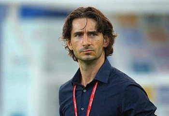 Тренер сборной Греции оценил шансы Казахстана выйти на Евро-2024