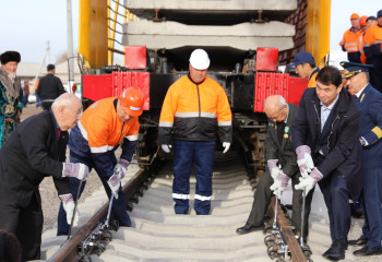 Landmark megaproject: Kazakhstan and Uzbekistan to be connected via new railroad