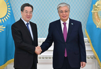 Президент ҚХР Мемлекеттік кеңесі Премьерінің орынбасары Дин Сюэсянды қабылдады