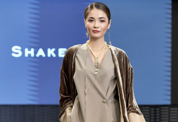 Какую одежду казахстанцы заказывают дизайнерам