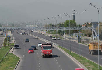 На 89 улицах Наурызбайского района Алматы построят новые дороги