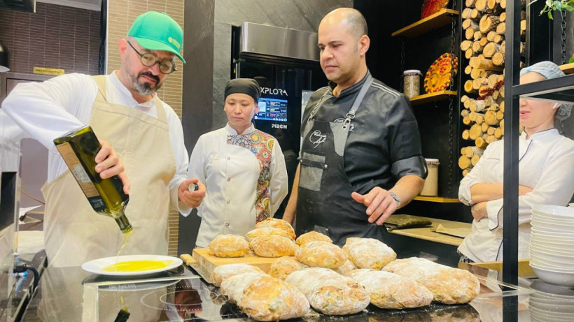  ©El.kz/Амангүл ТІЛЕЙ 