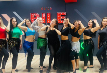 Кәсіби хореограф шығыс биін меңгерудің құпиясымен бөлісті