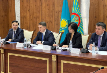 Елорда тұрғындарының МӘМС жүйесінде сақтандырылу мәселесі талқыланды