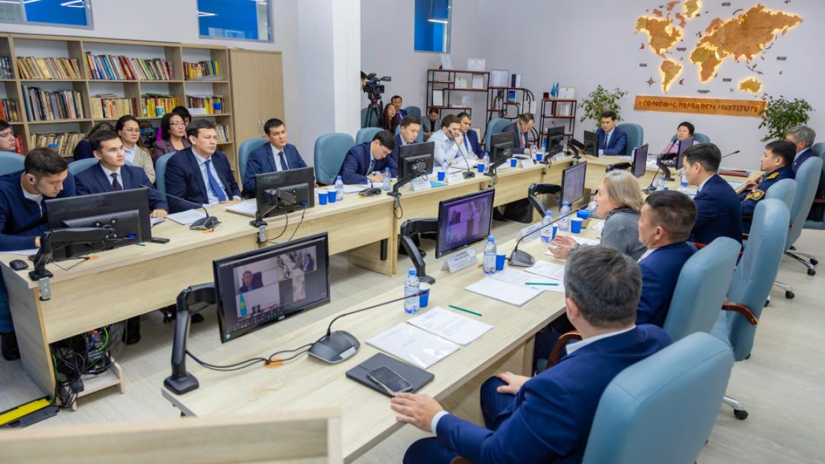 Казахстанские ученые и эксперты предлагают установить единый часовой пояс в стране