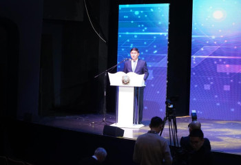 Министр юстиции РК Азамат Ескараев наградил лучших казахстанских изобретателей