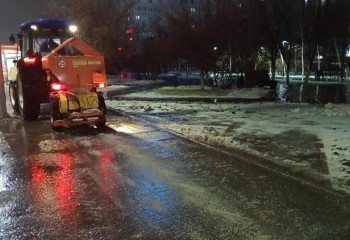 Что творится в Астане: школьников перевели на дистанционку, автобусы ходят с задержками