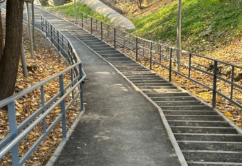 В Алматы построили три новых пешеходных моста