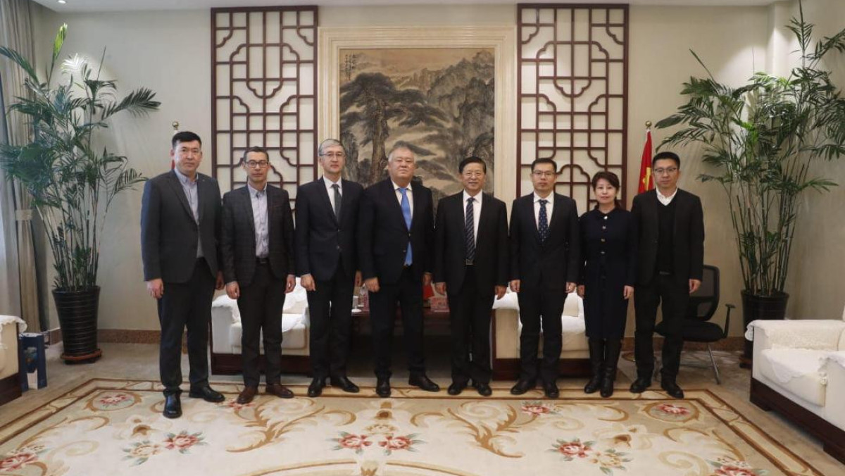 Меморандумы о сотрудничестве с вузами Китая подписал университет Караганды