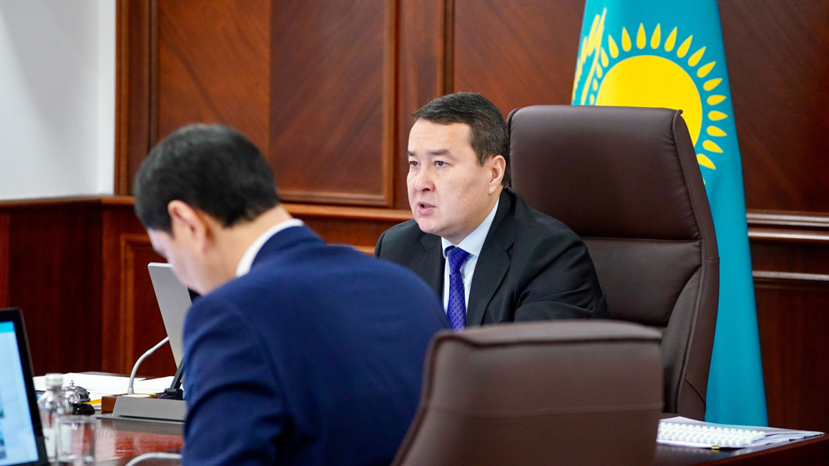Government to continue supporting young people in their aspiration to become teachers — Alikhan Smailov