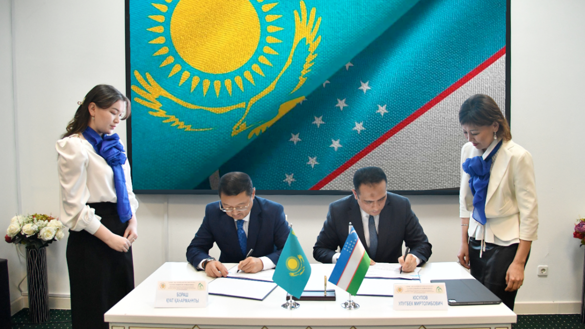 Казахстан и Узбекистан подписали соглашение о сотрудничестве в сфере архивного дела