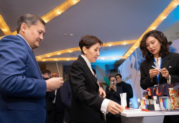 В КазНУ прошла выставка университетов Китая