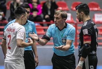 «Қайрат» пен «Ақтөбе» жанкүйерлері төбелесіп қалды