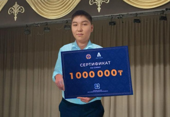 Абай облысында мектеп оқушысы жемқорлыққа қарсы ойын ойлап тапты