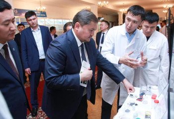 В Amanzholov University реализуются около полсотни научных проектов