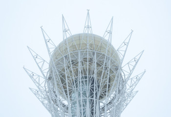 Астанада бүгін бірінші ауысымдағы оқушылар онлайн оқиды