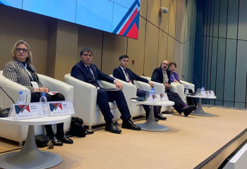 Беспилотные авто и график работы для таксистов: как собираются снижать число аварий