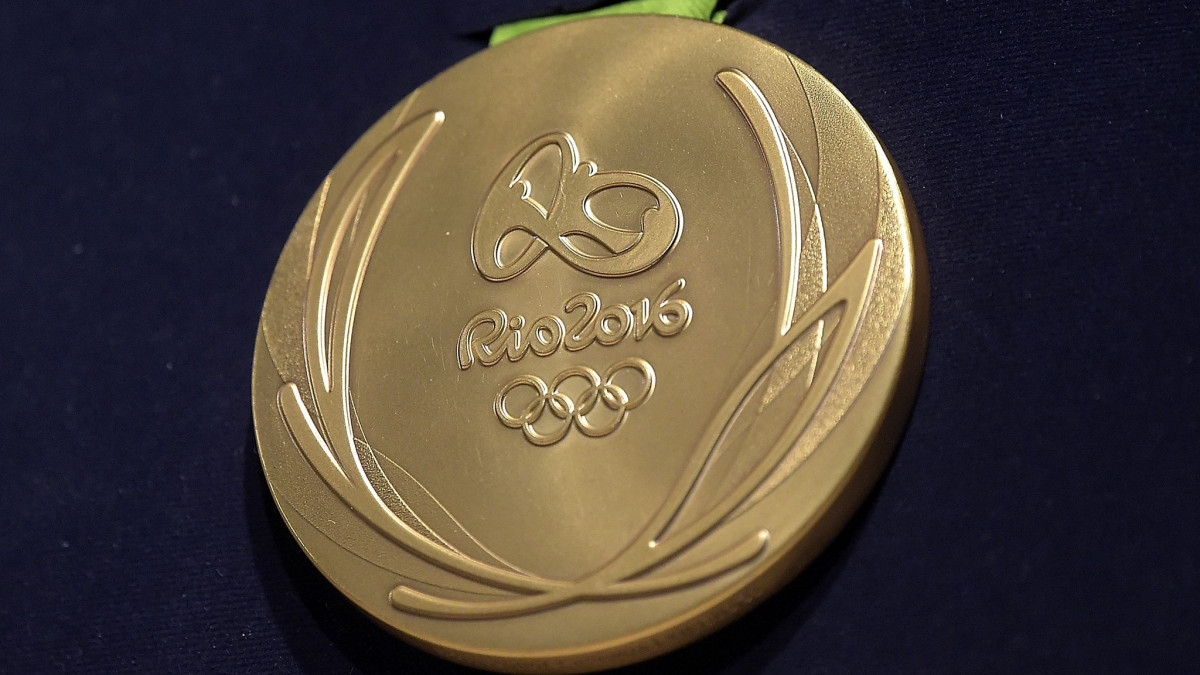 CAS подтвердил лишение золота Олимпиады казахстанского тяжелоатлета