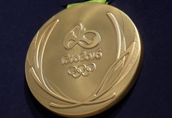 CAS подтвердил лишение золота Олимпиады казахстанского тяжелоатлета