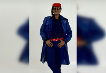 «Казахстанский афро-латино» снимает на видео реакцию алматинцев на свои яркие наряды