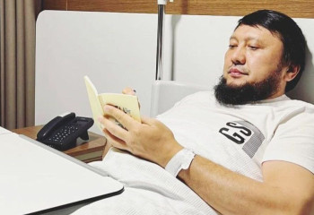 Мұхамеджан Тазабекке Түркияда ота жасалды