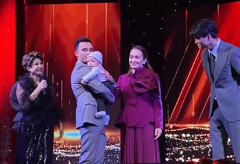 Әли Оқапов ұлын сахнаға алып шықты