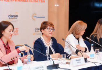 Қазақстандық әйелдердің саясатқа араласуына не кедергі?