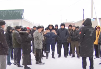 В дачном посёлке Алматинской области около 200 семей сами обеспечивают себя светом и водой