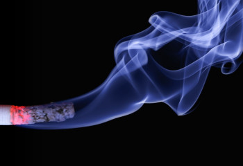 Больше половины казахстанцев выступили за повышение налога на табачные изделия