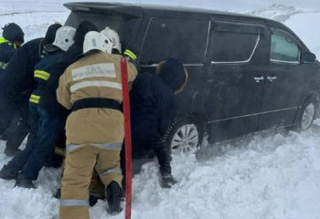 Более тысячи человек, в том числе 86 детей, спасено силами МЧС за последние три дня
