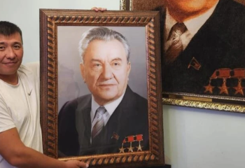 Жеті баланың әкесі Қонаев атындағы турнирді өткізу үшін жері мен көлігін сатқан